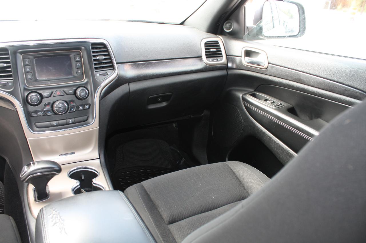 Jeep Grand Cherokee Laredo 4WD 2014