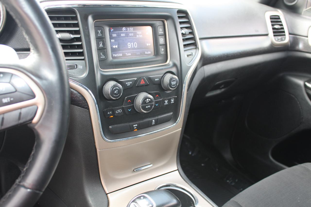 Jeep Grand Cherokee Laredo 4WD 2014