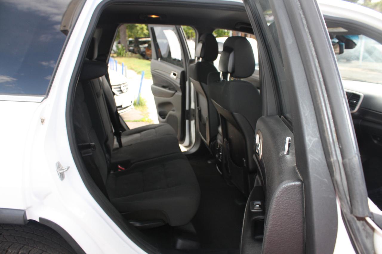 Jeep Grand Cherokee Laredo 4WD 2014