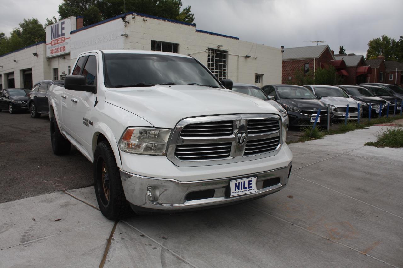 RAM 1500 SLT Quad Cab 2WD 2016