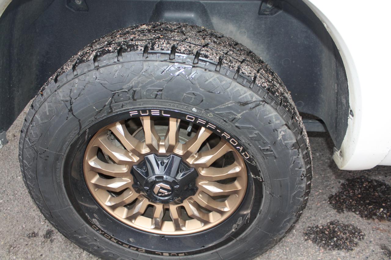 RAM 1500 SLT Quad Cab 2WD 2016