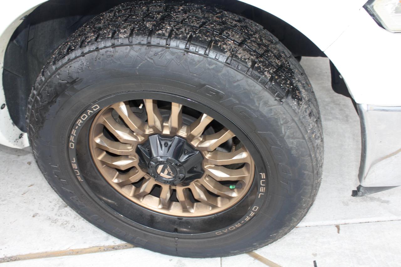RAM 1500 SLT Quad Cab 2WD 2016