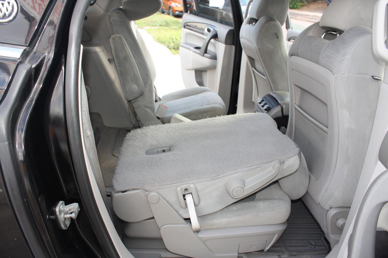 Buick Enclave Convenience FWD 2017