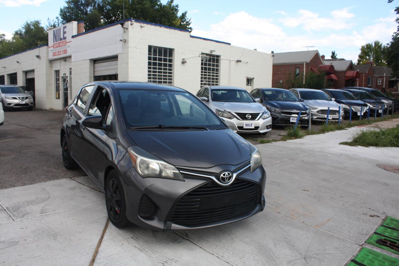 Toyota Yaris LE 5-Door AT 2016