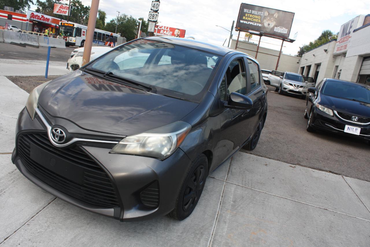 Toyota Yaris LE 5-Door AT 2016