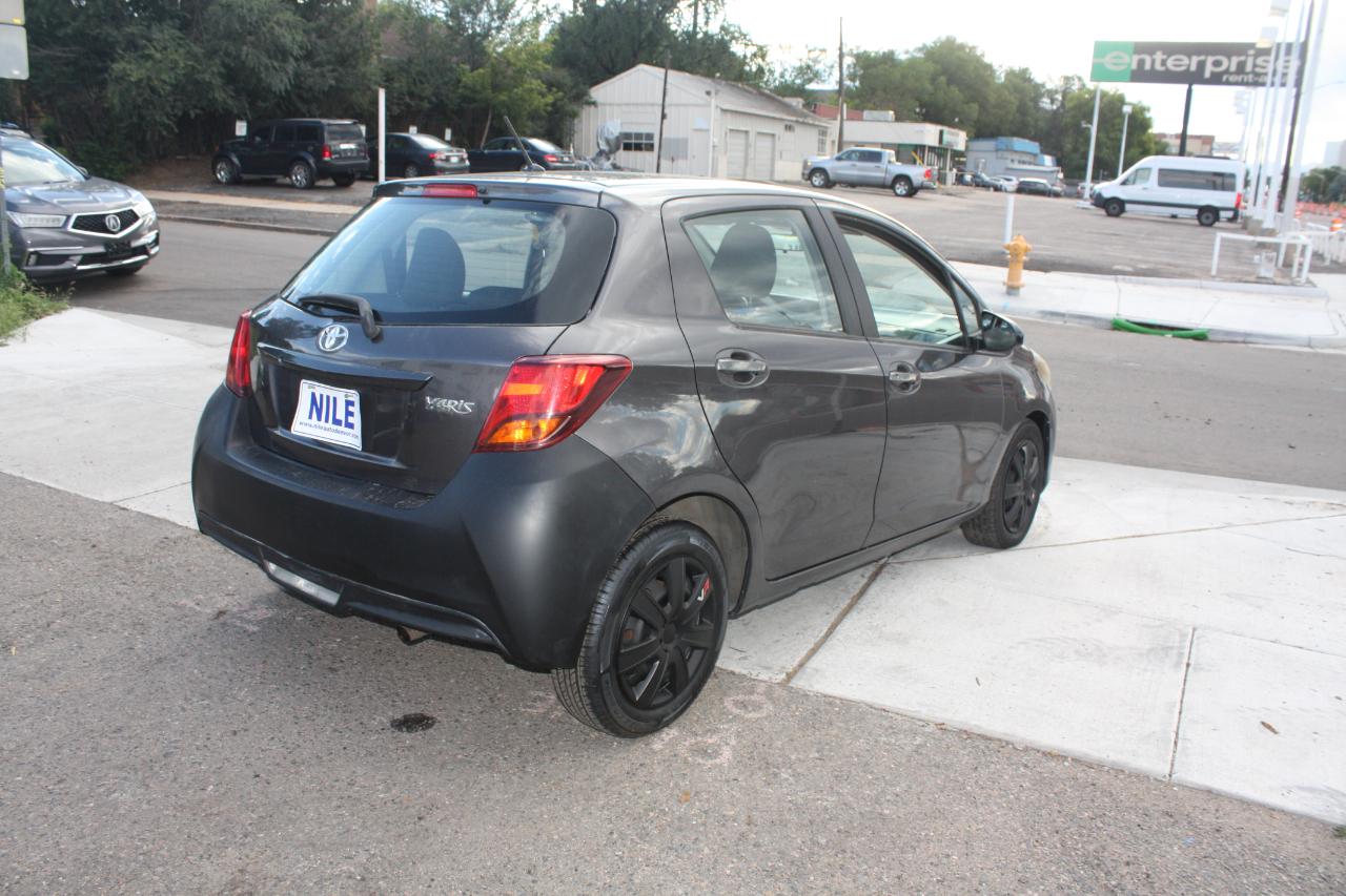 Toyota Yaris LE 5-Door AT 2016