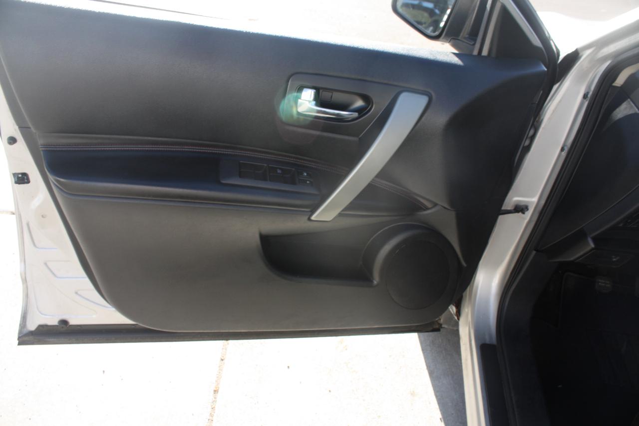 Nissan Rogue S AWD 2013