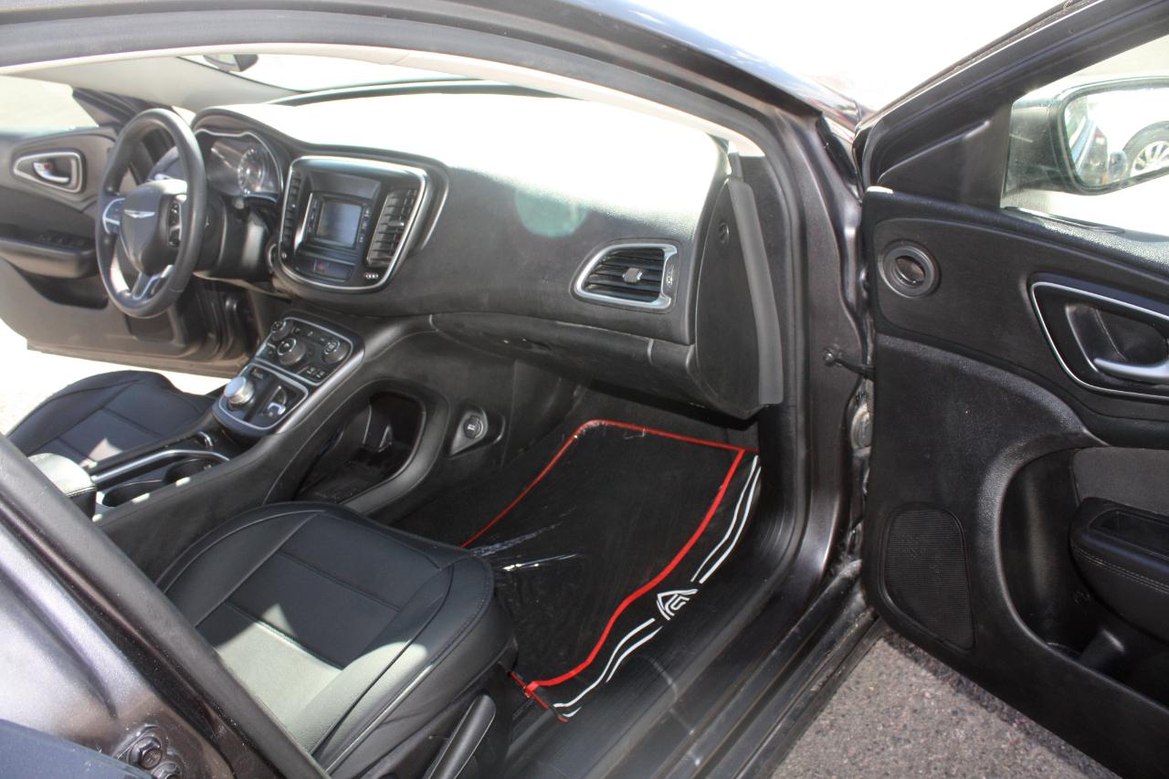 Chrysler 200 Limited 2016