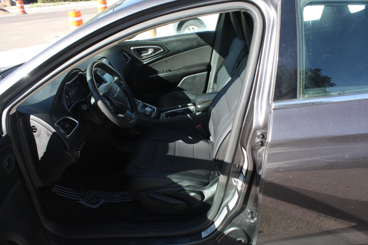 Chrysler 200 Limited 2016