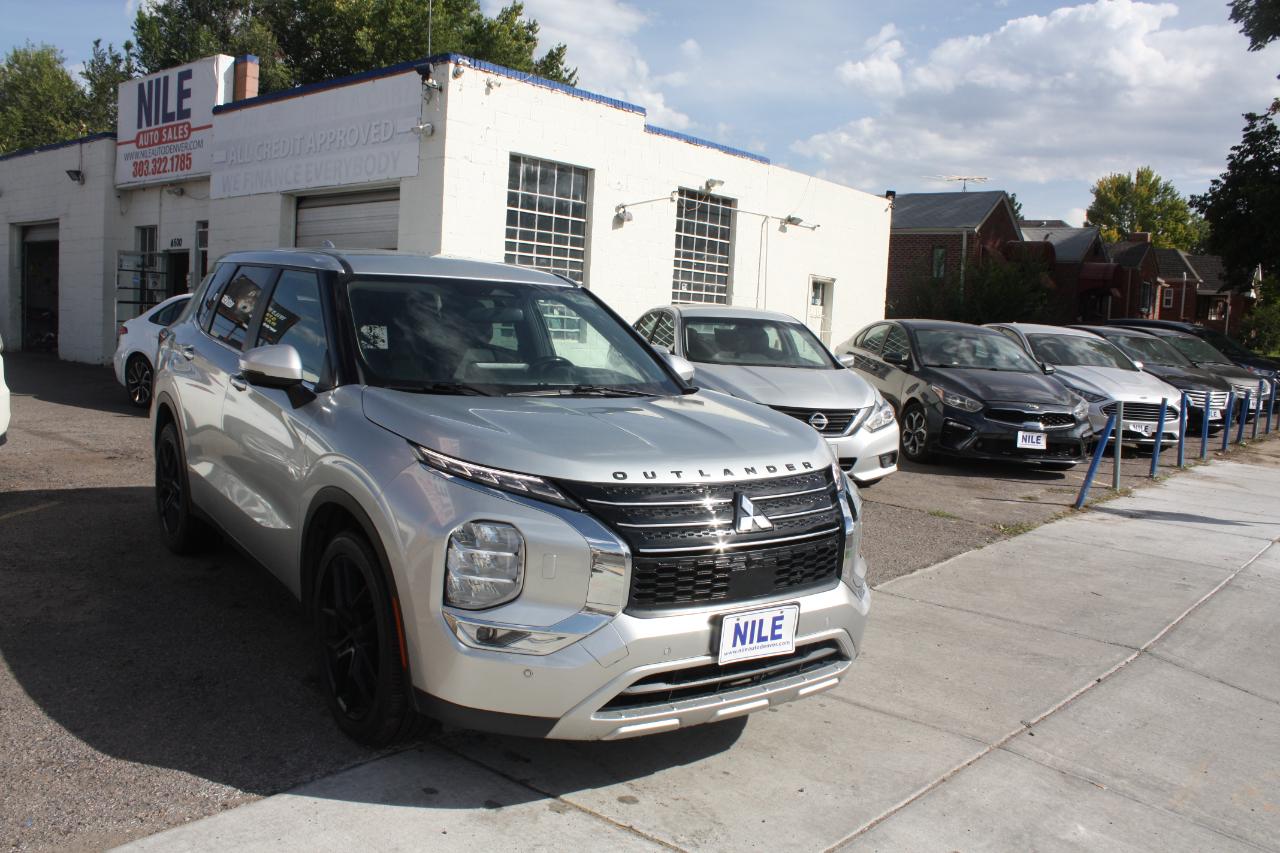 Mitsubishi Outlander SE 4WD 2023
