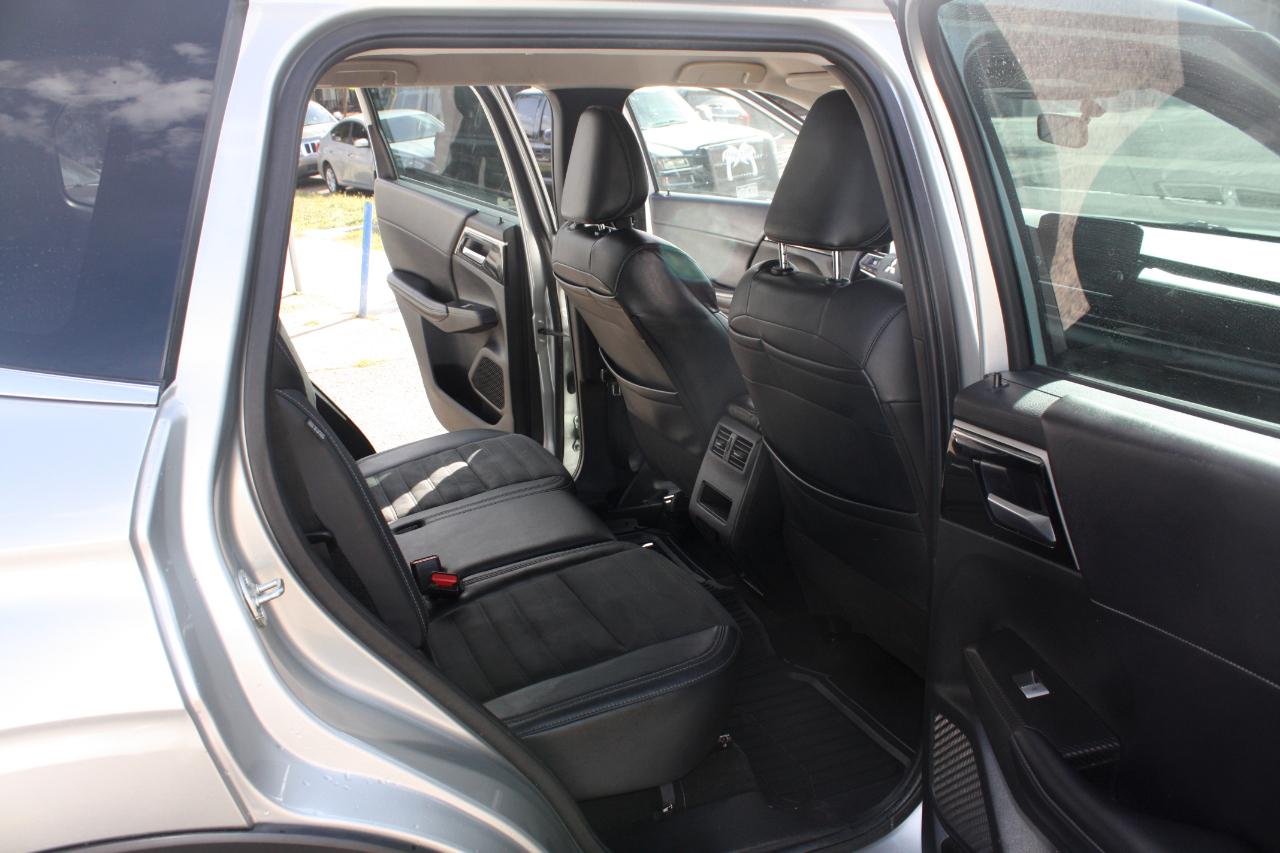 Mitsubishi Outlander SE 4WD 2023