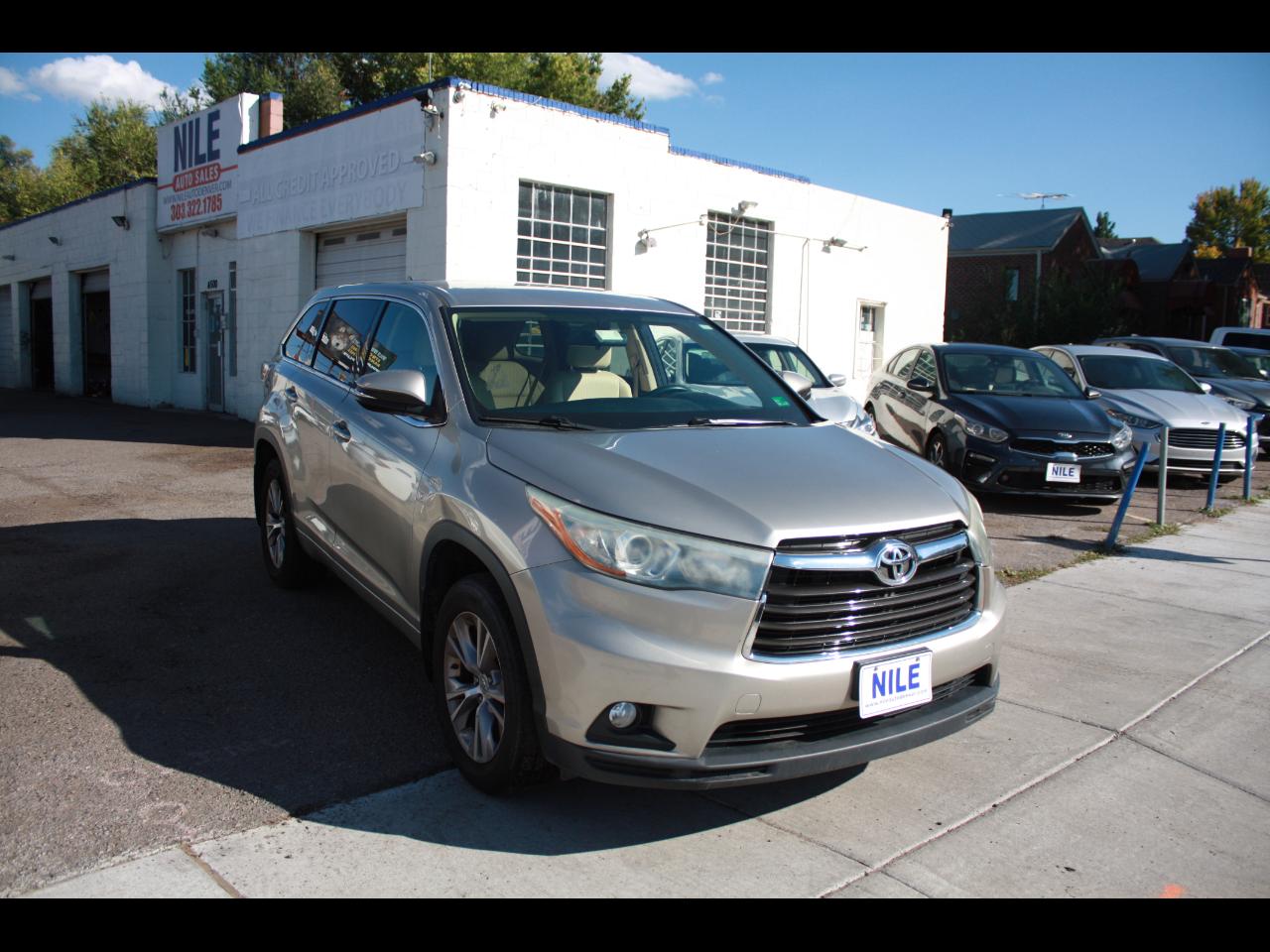2015 Toyota Highlander LE AWD V6