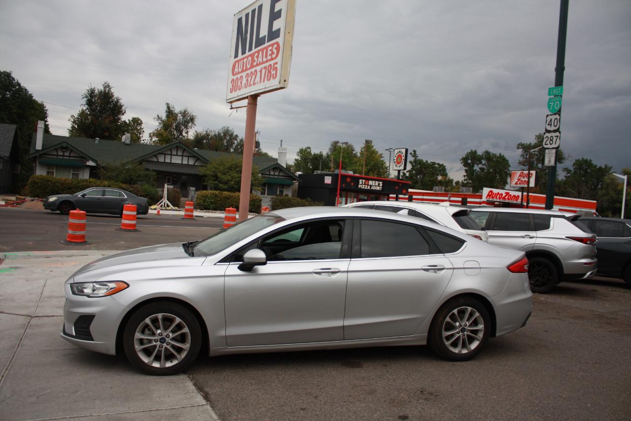 2019 Ford Fusion SE - Photo 11