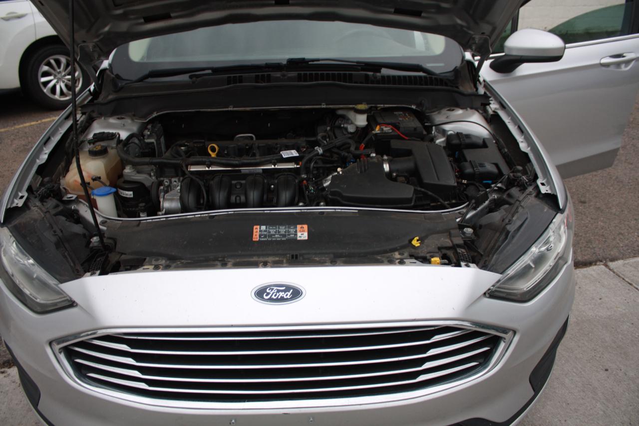 2019 Ford Fusion SE - Photo 32