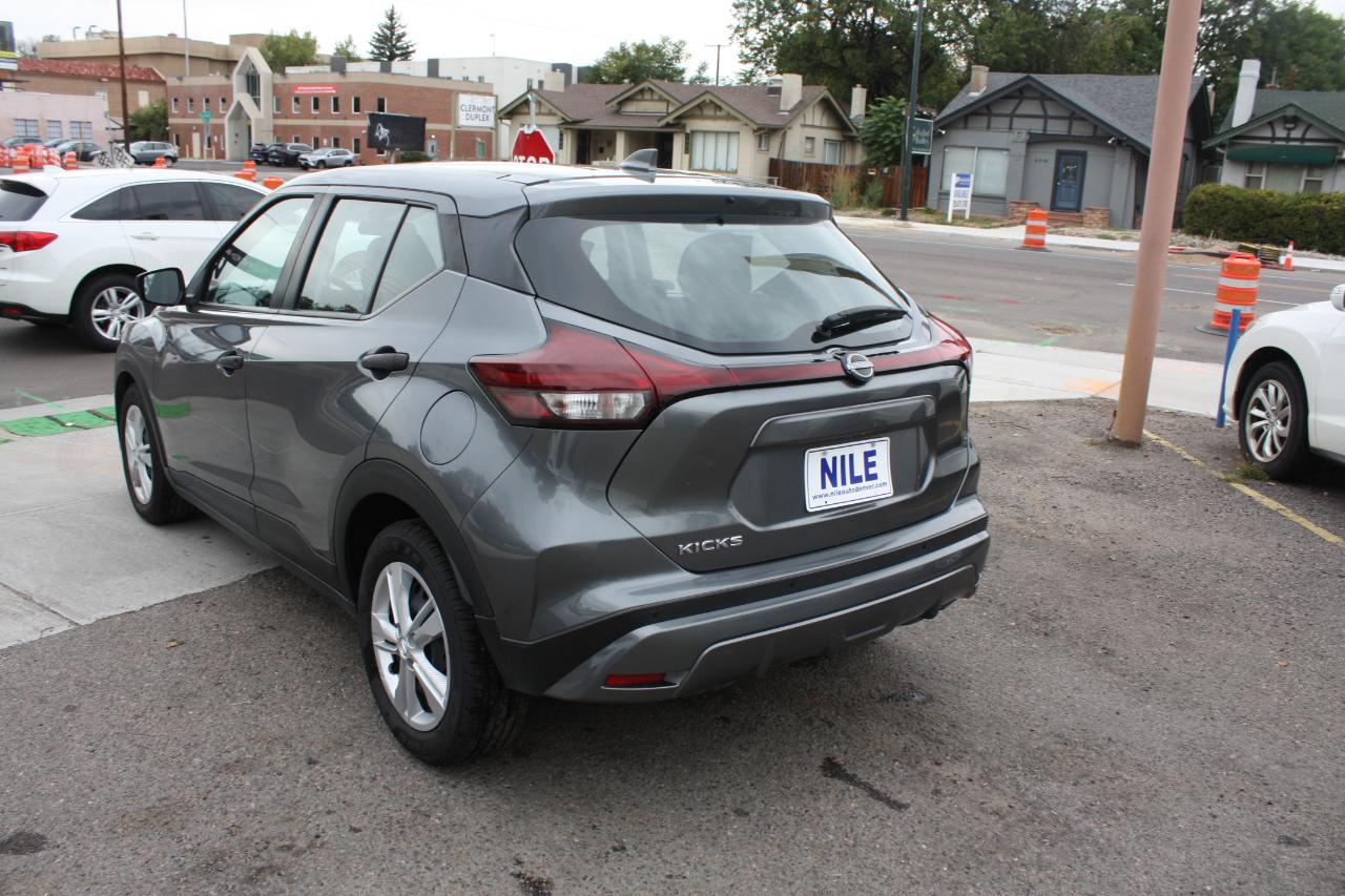 Nissan Kicks S 2023