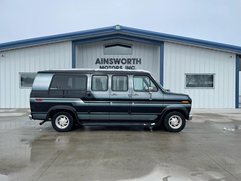 Used 1991 Ford Econoline Cargo Van E150 for Sale in Ainsworth NE 69210