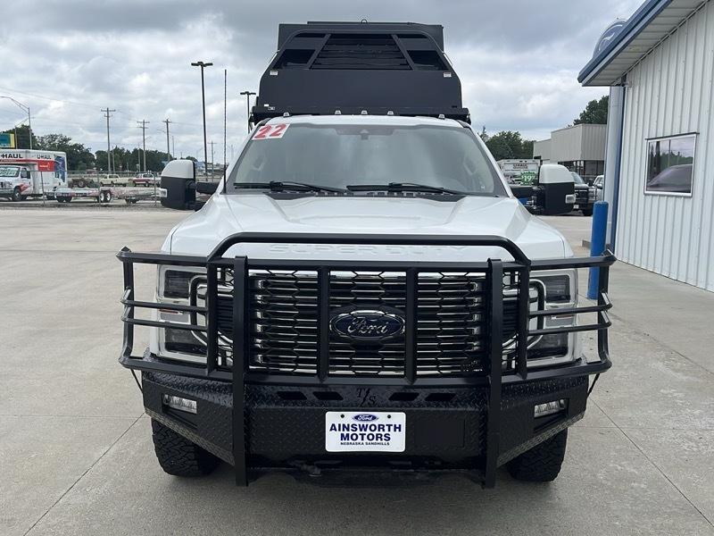 Ford Super Duty F-350 DRW Lariat 4WD Crew Cab 8' Box 2022