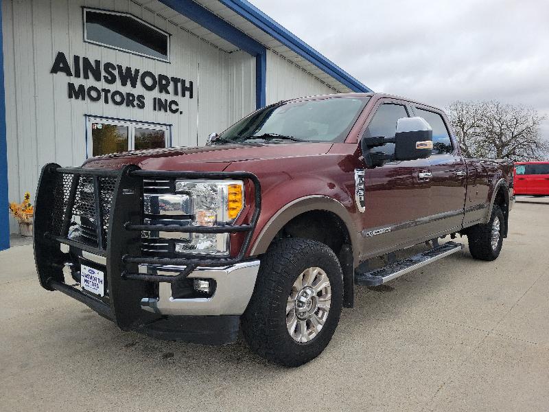 2017 Ford Super Duty F-350 SRW Lariat 4WD Crew Cab 8' Box