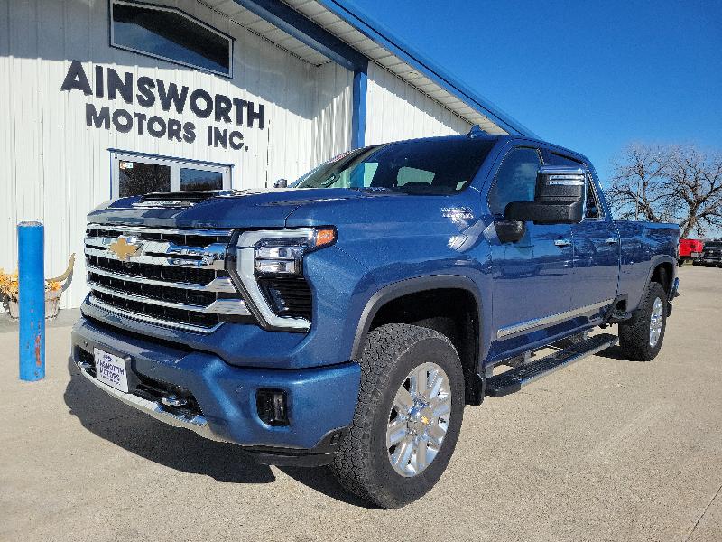2024 Chevrolet Silverado 3500HD 4WD Crew Cab 172" High Country