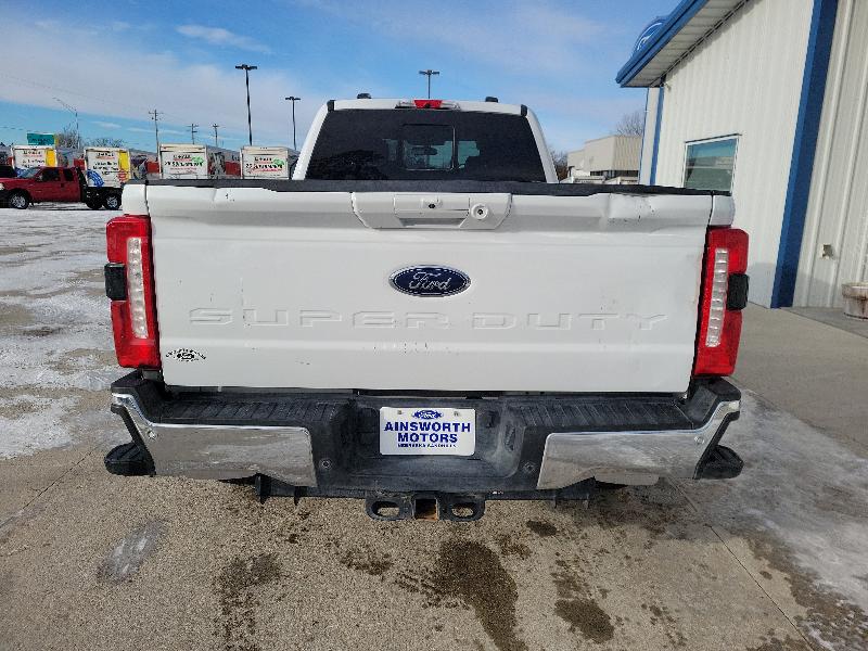 Ford Super Duty F-250 SRW Lariat 4WD Crew Cab 8' Box 2024