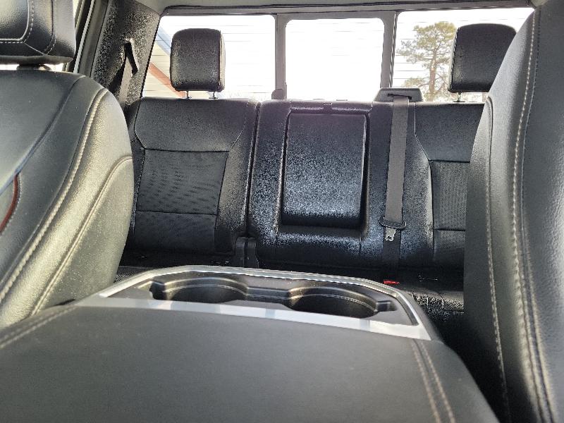 Ford Super Duty F-250 SRW Lariat 4WD Crew Cab 8' Box 2024