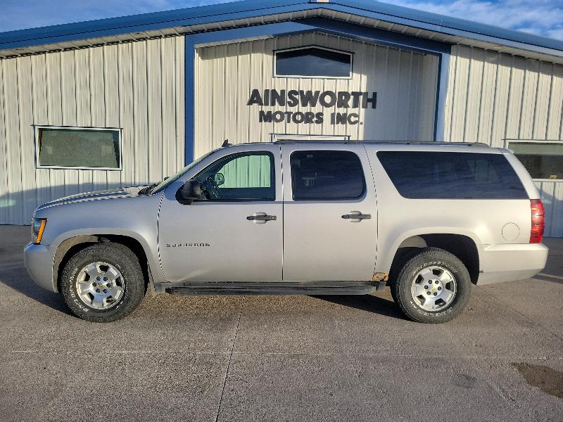 Chevrolet Suburban 4WD 4dr 1500 LS 2010