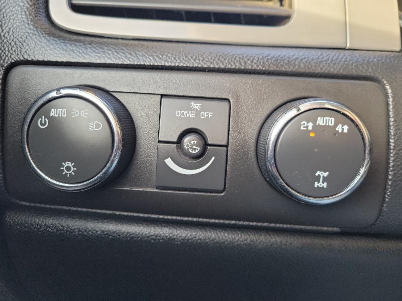 Chevrolet Suburban 4WD 4dr 1500 LS 2010