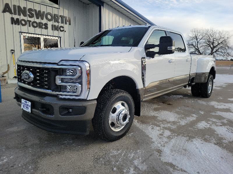 2026 Ford Super Duty F-350 DRW King Ranch 4WD Crew Cab 8' Box