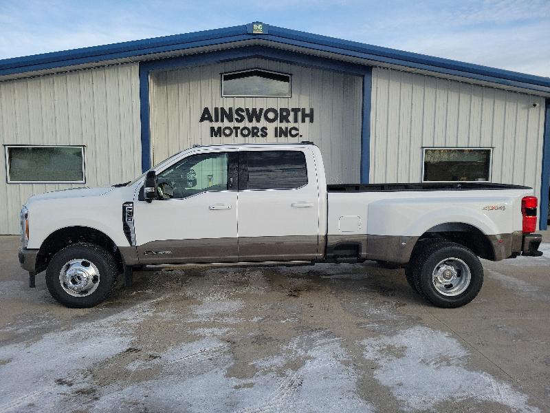 Ford Super Duty F-350 DRW King Ranch 4WD Crew Cab 8' Box 2026