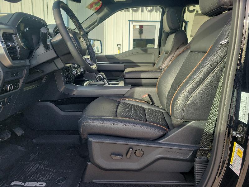 Ford F-150 Lariat 4WD SuperCrew 5.5' Box 2025