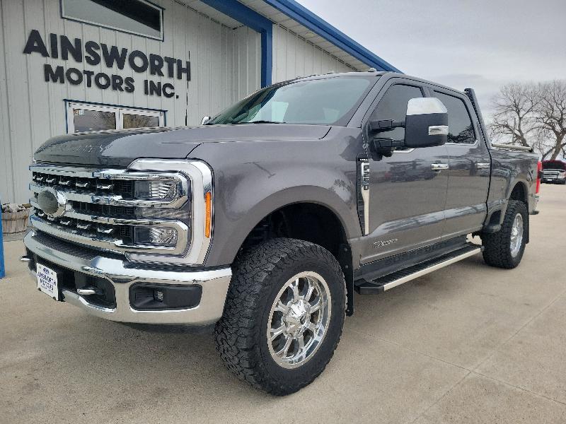 2023 Ford Super Duty F-250 SRW LARIAT 4WD Crew Cab 6.75' Box