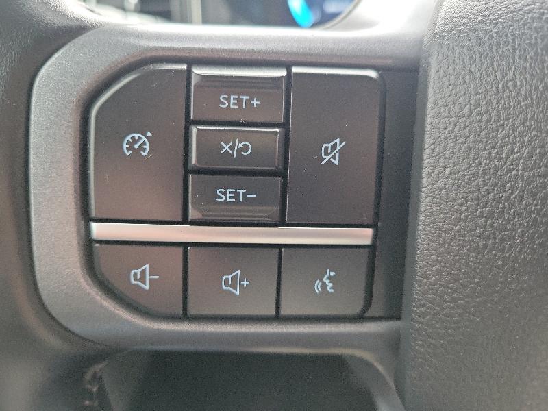 Ford Super Duty F-250 SRW Lariat 4WD Crew Cab 6.75' Box 2023