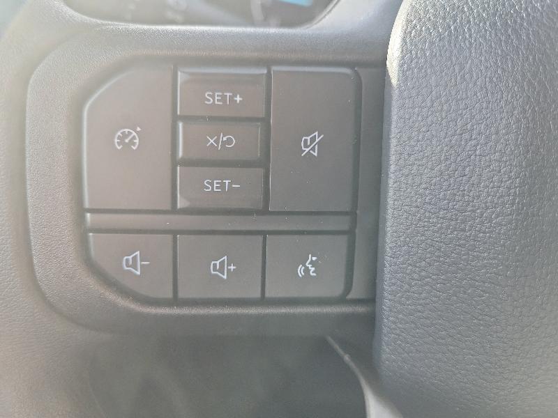 Ford Super Duty F-350 SRW XL 4WD Reg Cab 8' Box 2026