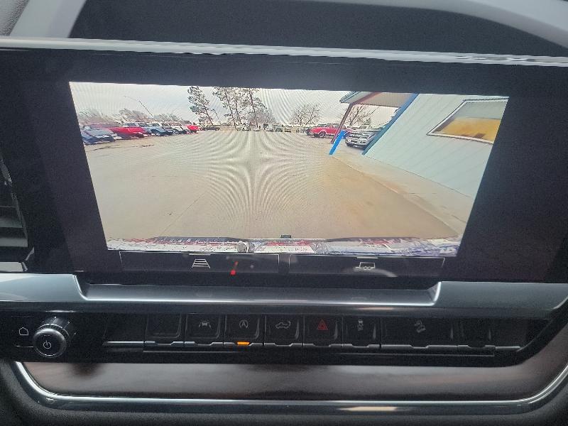 GMC Sierra 1500 4WD Crew Cab 157" SLT 2023