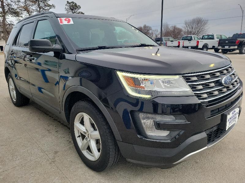 Ford Explorer Base 4WD 2019