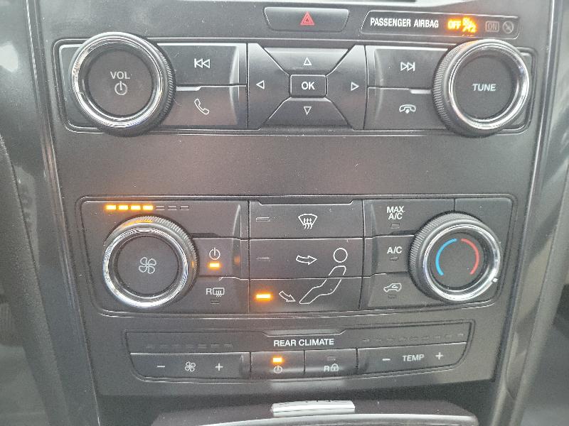 Ford Explorer Base 4WD 2019