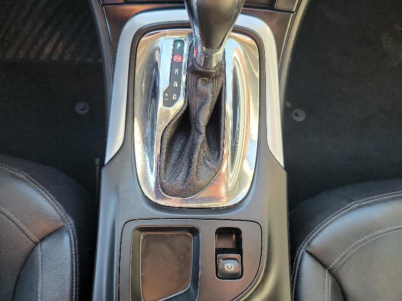 Buick Regal 4dr Sdn CXL RL5 (Russelsheim) *Ltd Avail* 2011