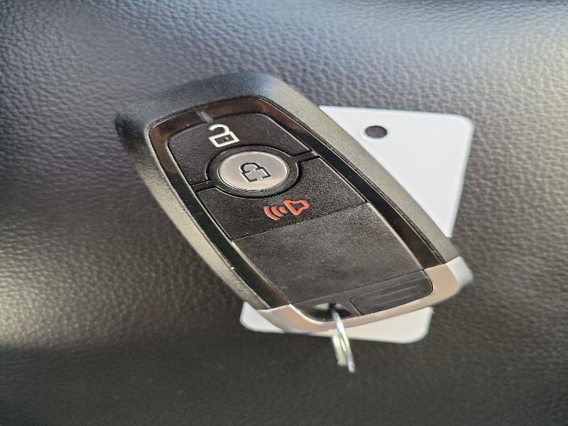 Ford Ranger LARIAT 4WD SuperCrew 5' Box 2023