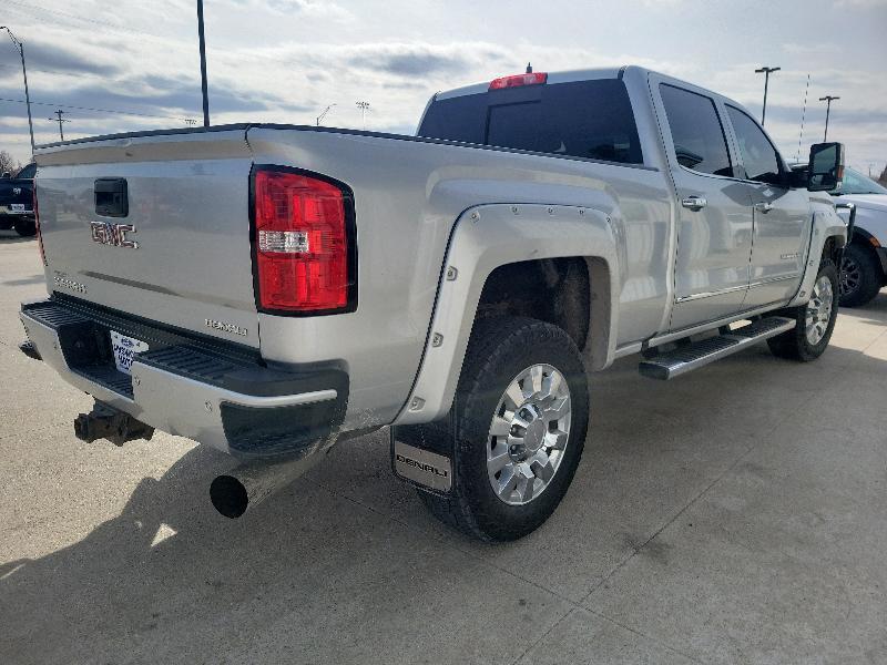 GMC Sierra 2500HD 4WD Crew Cab 153.7" Denali 2018