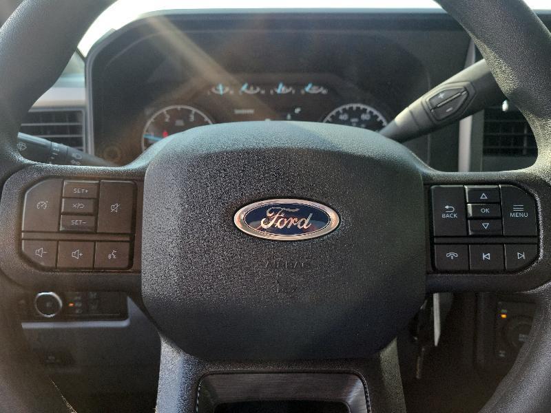 Ford Super Duty F-250 SRW XLT 4WD Reg Cab 8' Box 2026