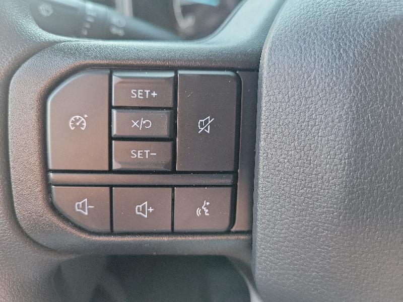 Ford Super Duty F-250 SRW XLT 4WD Reg Cab 8' Box 2026