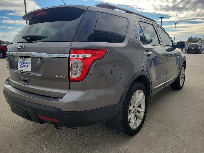 Ford Explorer 4WD 4dr XLT 2012