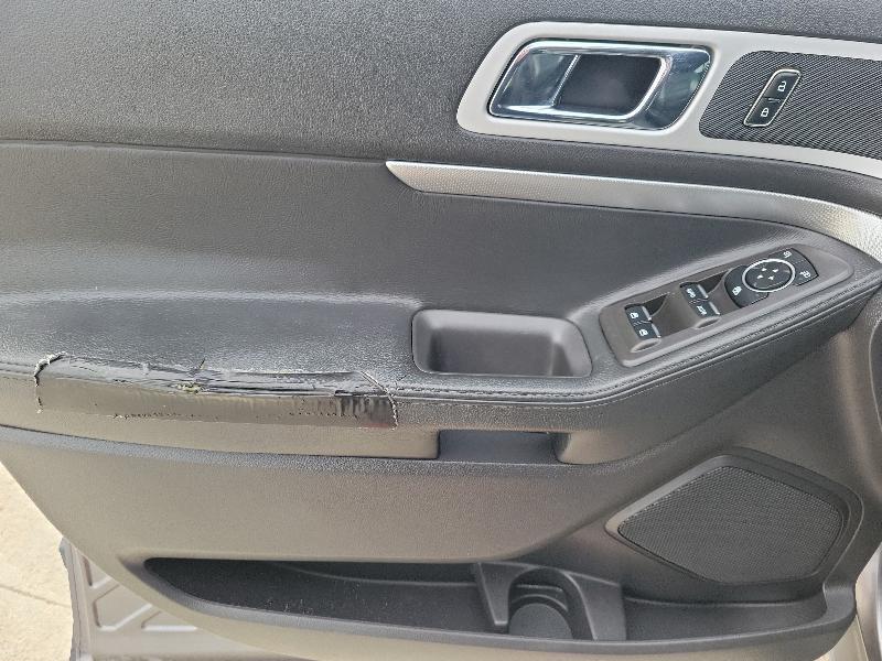 Ford Explorer 4WD 4dr XLT 2012