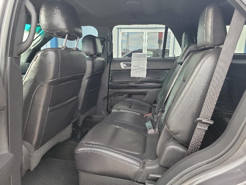 Ford Explorer 4WD 4dr XLT 2012