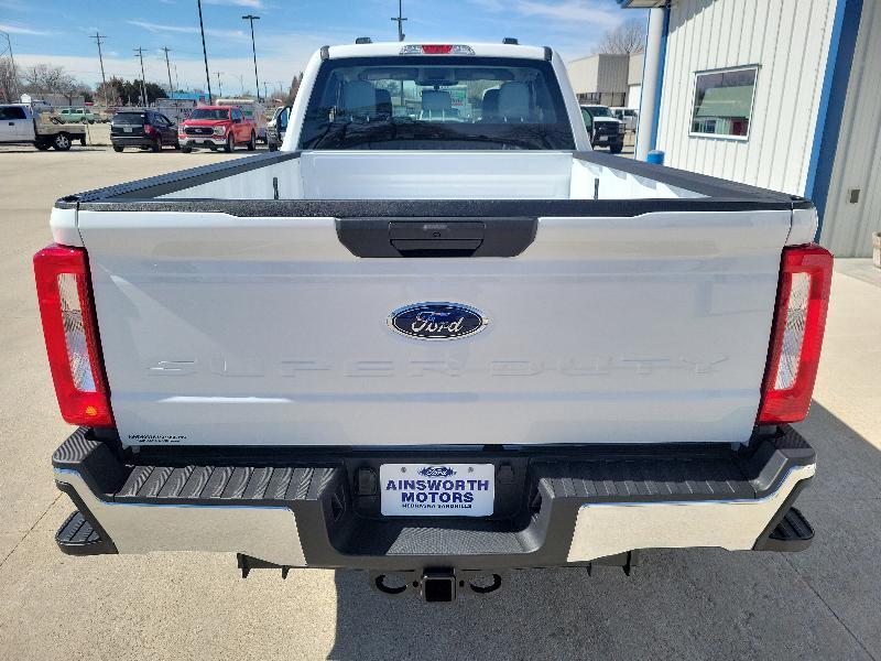 Ford Super Duty F-350 SRW XL 4WD SuperCab 8' Box 2026