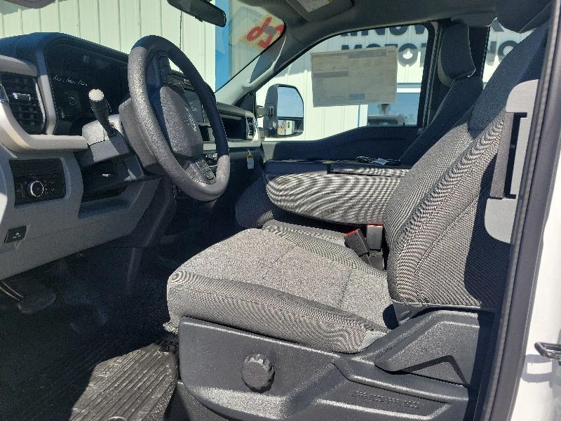 Ford Super Duty F-350 SRW XL 4WD SuperCab 8' Box 2026