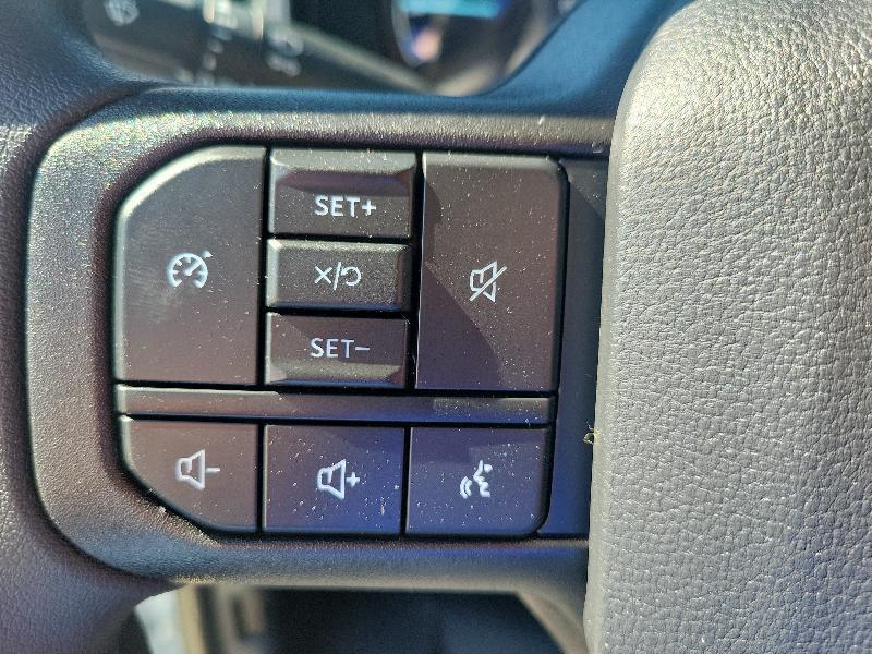 Ford Super Duty F-350 SRW XL 4WD SuperCab 8' Box 2026