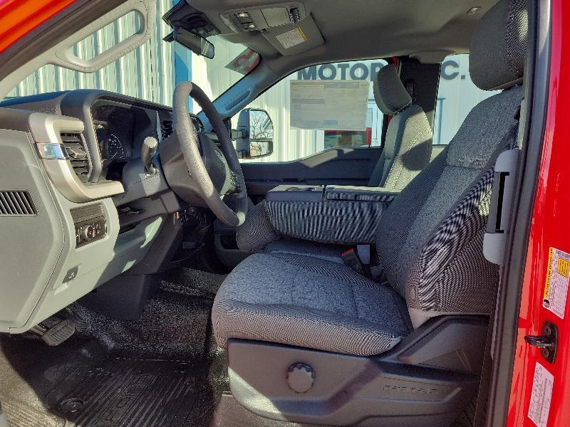 Ford Super Duty F-350 SRW XL 4WD SuperCab 8' Box 2026