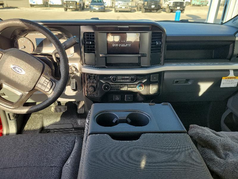 Ford Super Duty F-350 SRW XL 4WD SuperCab 8' Box 2026