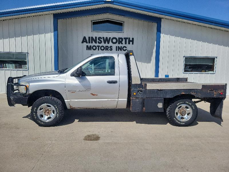 Dodge Ram 2500 2dr Reg Cab 140.5 4WD SLT 2006